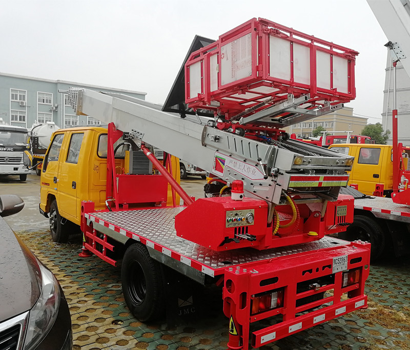 韩国原装进口德林牌云梯车