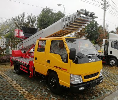 韩国原装进口德林牌云梯车