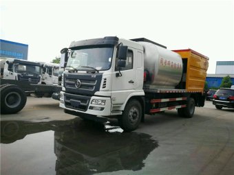 陕汽单桥同步碎石封层车