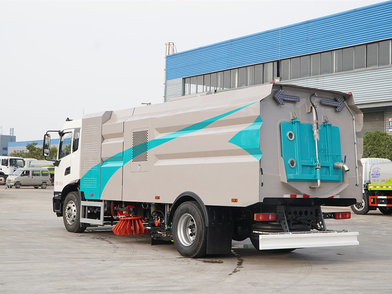 纯电动大型18吨天锦洗扫车
