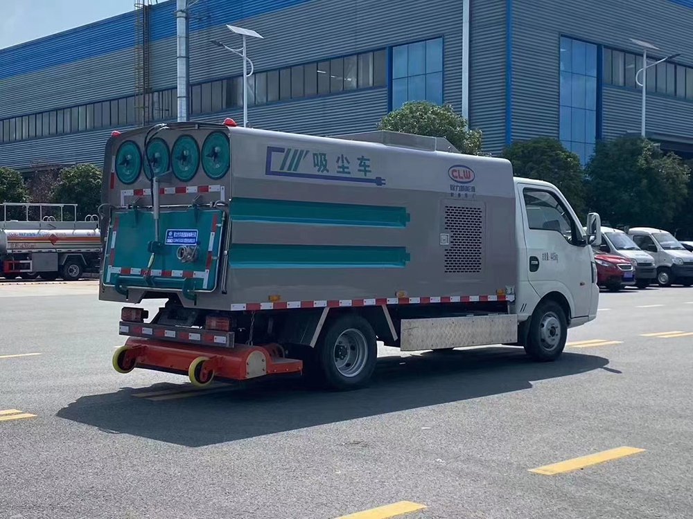  东风小康2.5方电动吸尘车